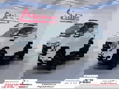 Used 2022 GMC Terrain SLE w/ Driver Convenience Package