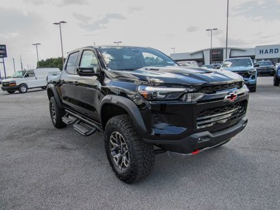 New 2025 Chevrolet Colorado ZR2 w/ Technology Package