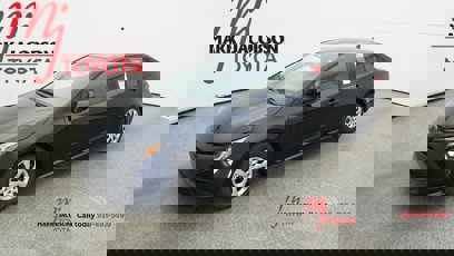 New 2025 Toyota Corolla LE