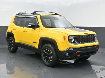 Used 2023 Jeep Renegade Trailhawk w/ Trailhawk Elite Group
