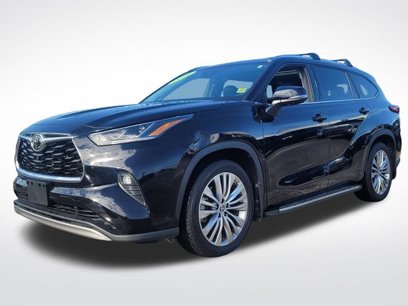 Used 2022 Toyota Highlander Platinum