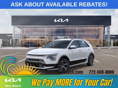New 2025 Kia Niro SX