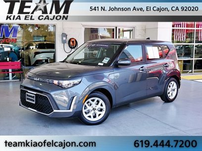 Certified 2023 Kia Soul LX w/ Option Group 015