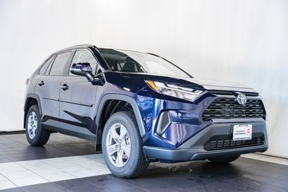 New 2025 Toyota RAV4 XLE