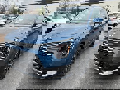 Used 2023 Kia Niro EX w/ EX Cold Weather Package