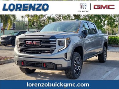 New 2025 GMC Sierra 1500 AT4 w/ AT4 Premium Package