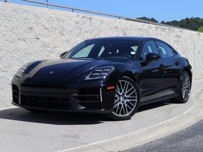 New 2025 Porsche Panamera 4