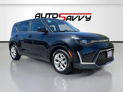 Used 2023 Kia Soul LX w/ LX Technology Package