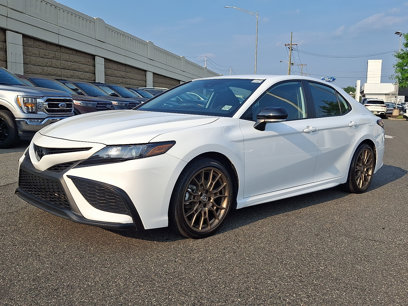 Used 2024 Toyota Camry SE