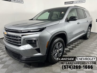 New 2025 Chevrolet Traverse LT w/ Driver Confidence Package