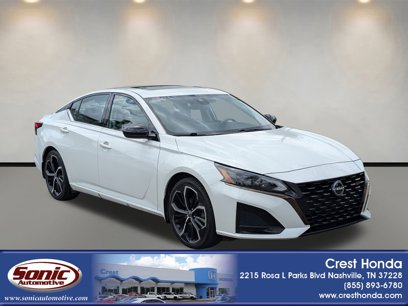 Used 2023 Nissan Altima 2.5 SR w/ SR Premium Package