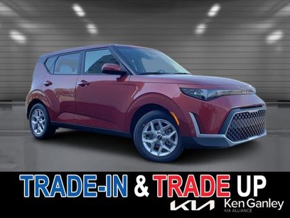 New 2025 Kia Soul LX