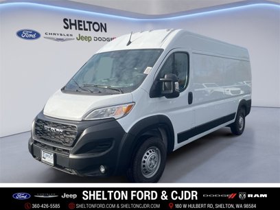 New 2025 RAM ProMaster 2500 w/ Convenience Group