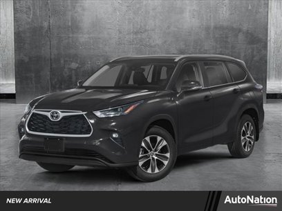 New 2025 Toyota Highlander XLE