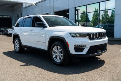 Used 2023 Jeep Grand Cherokee Limited