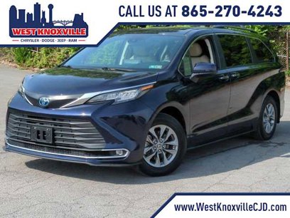 Used 2023 Toyota Sienna XLE