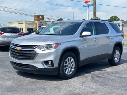 Used 2021 Chevrolet Traverse LT