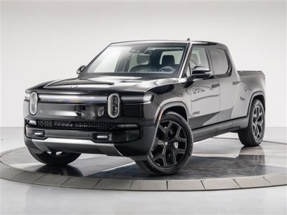 Used 2025 Rivian R1T Adventure