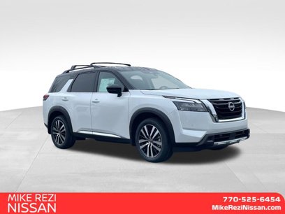New 2025 Nissan Pathfinder Platinum w/ Cargo Package