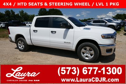 New 2025 RAM 1500 4x4 Crew Cab