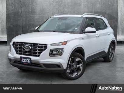 Used 2024 Hyundai Venue SEL