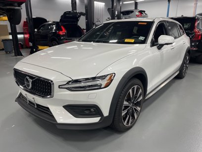 Certified 2024 Volvo V60 B5 Cross Country Ultimate