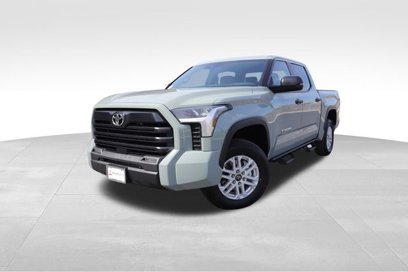 New 2025 Toyota Tundra SR5