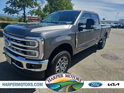 New 2025 Ford F350 Lariat w/ Lariat Ultimate Package