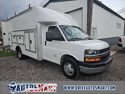 Used 2023 Chevrolet Express 4500 w/ Power Convenience Package