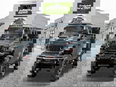 New 2025 Jeep Gladiator Mojave
