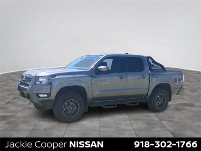 New 2025 Nissan Frontier SV w/ SV Convenience Package