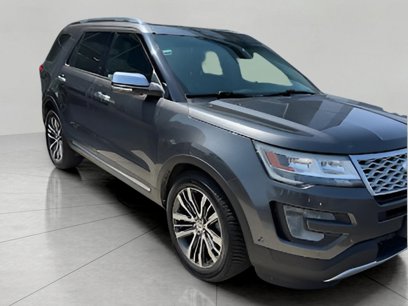 Used 2017 Ford Explorer Platinum