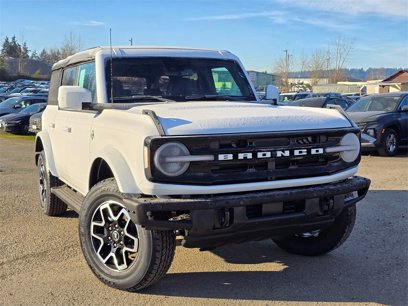 New 2024 Ford Bronco Outer Banks