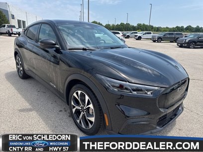 New 2025 Ford Mustang Mach-E Select w/ Comfort Package Lite
