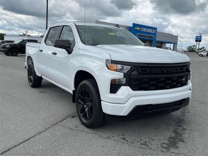 New 2025 Chevrolet Silverado 1500 Custom