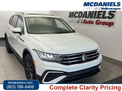Certified 2024 Volkswagen Tiguan SE w/ Panoramic Sunroof Package