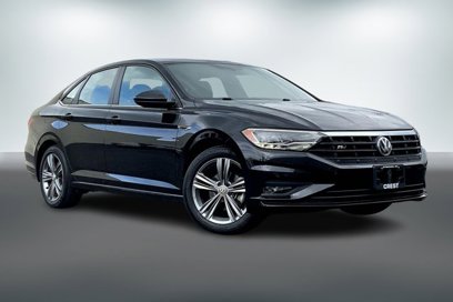 Used 2021 Volkswagen Jetta R-Line w/ R-Line Cold Weather Package