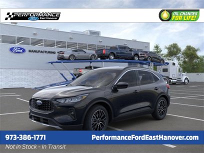 New 2025 Ford Escape SE