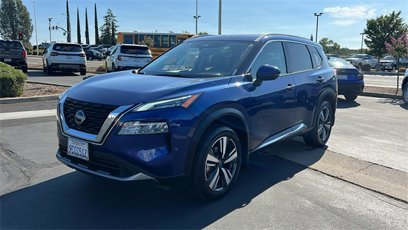 Used 2023 Nissan Rogue SL