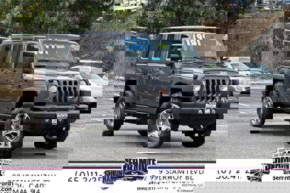 Used 2014 Jeep Wrangler Unlimited Rubicon w/ Connectivity Group
