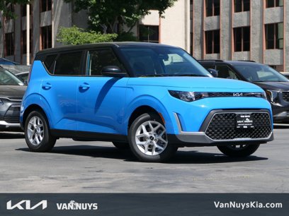 New 2025 Kia Soul S