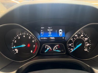 Certified 2018 Ford Focus SE w/ SE Appearance Package