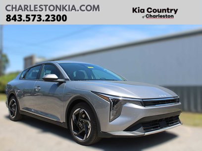 New 2025 Kia K4 EX