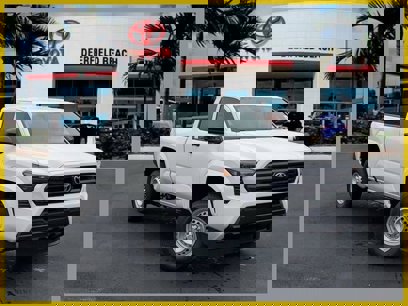 New 2024 Toyota Tacoma SR