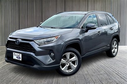 Used 2021 Toyota RAV4 XLE Premium
