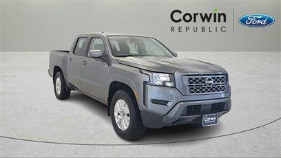 Used 2022 Nissan Frontier SV w/ Technology Package