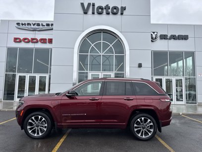 New 2023 Jeep Grand Cherokee Overland w/ Advanced Protech Group III
