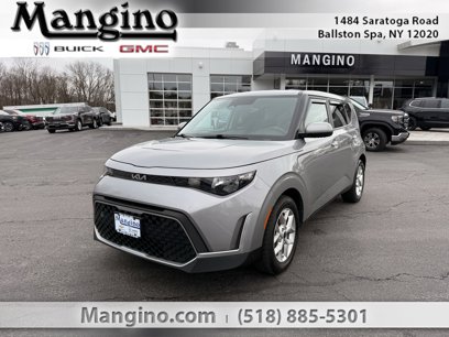 Used 2023 Kia Soul LX w/ LX Technology Package