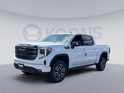 New 2025 GMC Sierra 1500 AT4 w/ AT4 Premium Package