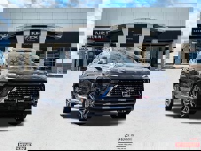 New 2025 Buick Envision Avenir